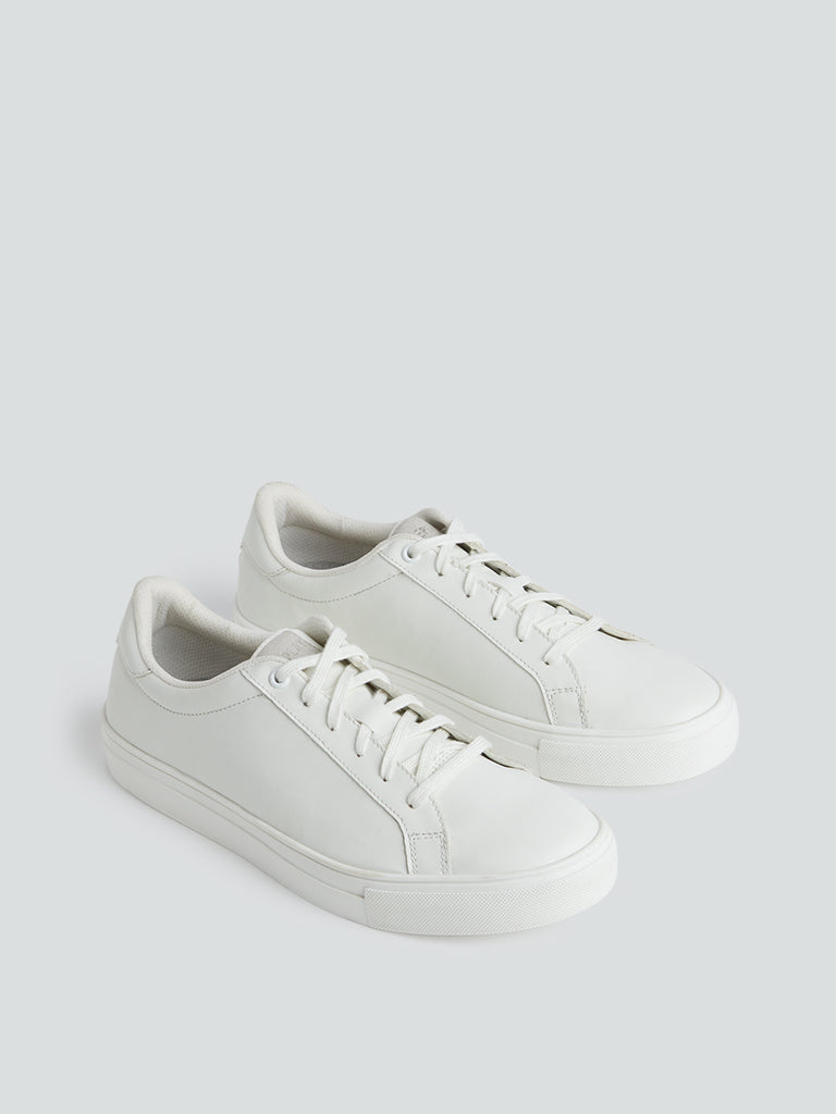 SOLEPLAY Off-White Lace-Up Sneakers